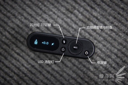 引领手机闪灯反动 神牛A1无线引闪中端试用